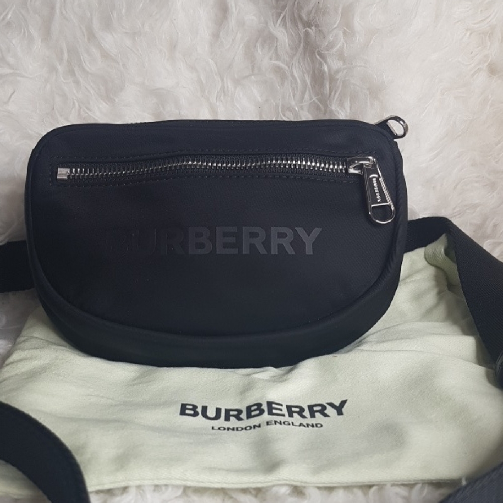 Auth Burberry Logo Nylon Black Waist Bag Wt Dustbag
